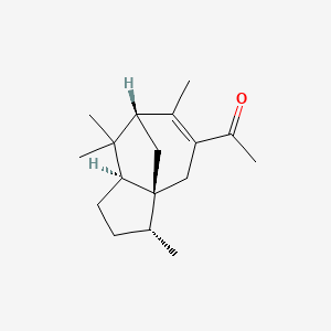 Estrutura molecular de ACETYLCEDRENE