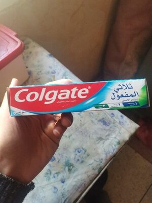 Colgate Triple action mint toothpaste