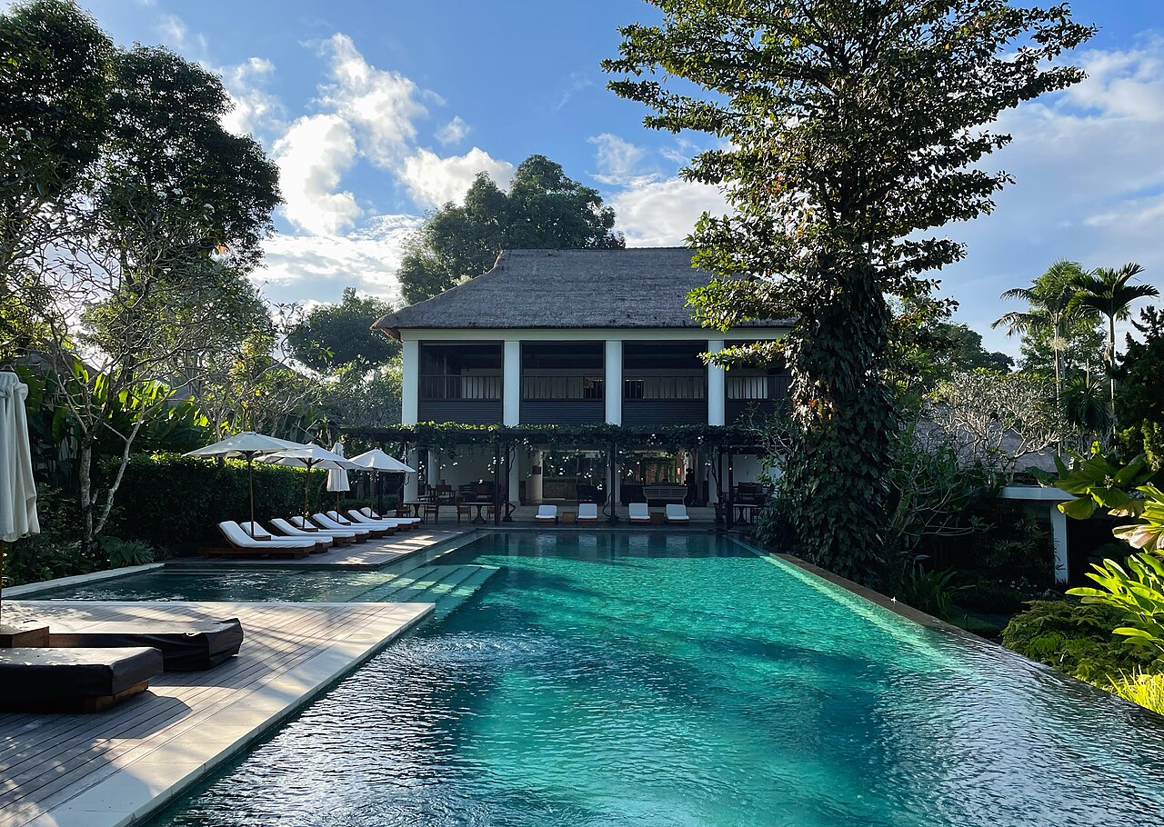 Identidade visual de COMO Hotels and Resorts