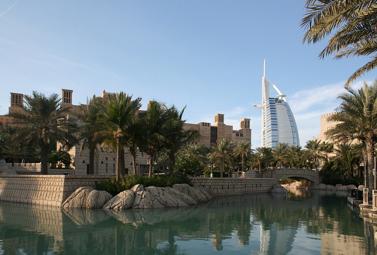Identidade visual de Jumeirah