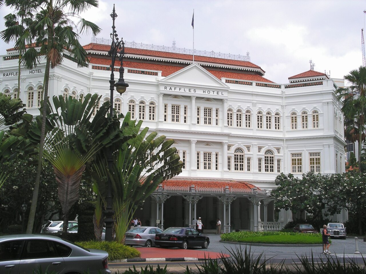 Identidade visual de Raffles Hotels & Resorts